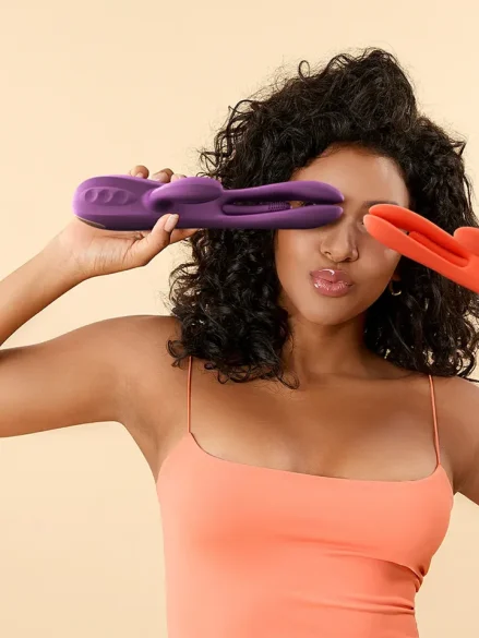 Terri App Controlled Tapping Rabbit Vibrator - Appstyrd rabbitvibrator 4