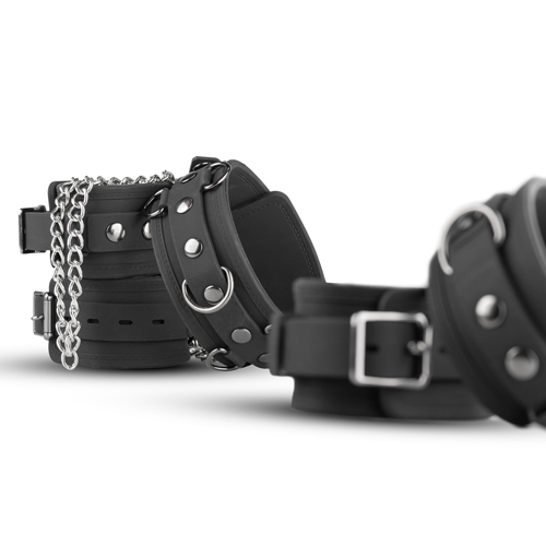 Silicone Collar, Handcuffs & Anklecuffs-4